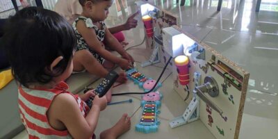 Cara Buat Busy Board Untuk Lekakan Anak, Elak Anak Bermain Gajet